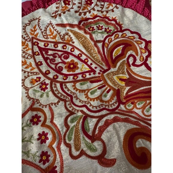 VTG Pier 1 Round Boho Ruffle Pillow Set Red Polka Dot Embroidered Floral Design - Picture 10 of 16